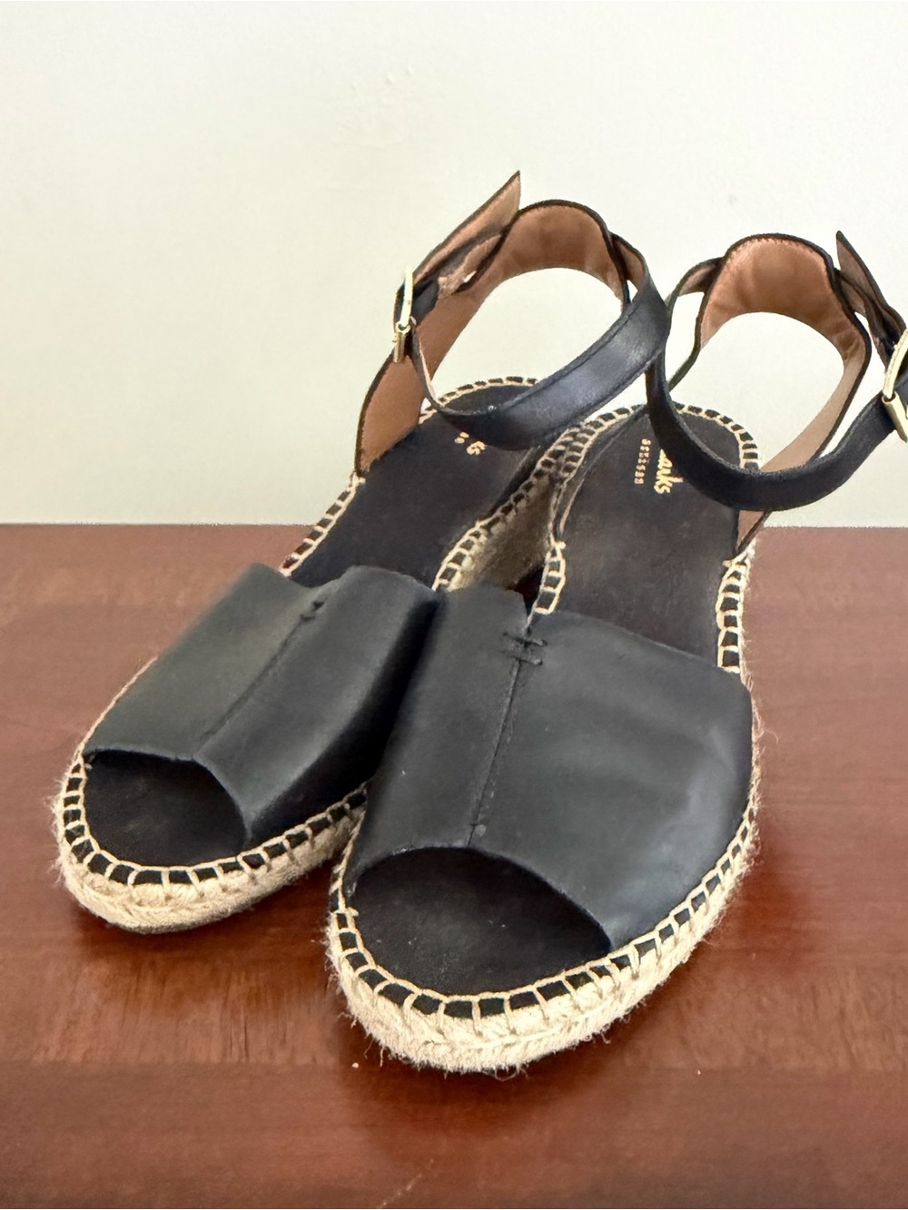 Clarks Artisan Patrina Selma Black Leather Espadrille Ankle-Strap Sandals Size 8 - Picture 3 of 7